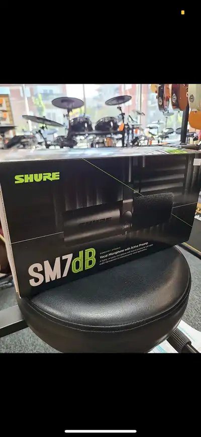 Shure SM7db  Microphone, View more