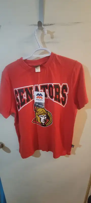 Boys Ottawa Senators large t-shirt, View more