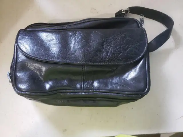 Part 2 Dressy Purses for sale $8. Each or $60. For all in Women's - Other in Thunder Bay - Image 5