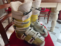 Ladies Rossignol Ski Boots