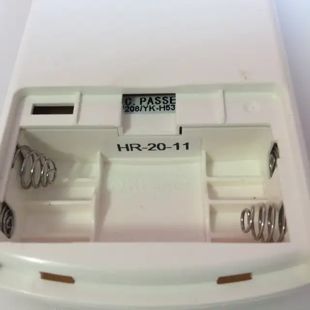 Remote Control for Frigidaire AC Air Conditioner Remote Control in Heaters, Humidifiers & Dehumidifiers in Mississauga / Peel Region - Image 7