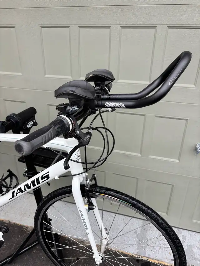 Jamis 18” (small) road bike in Road in Ottawa - Image 6