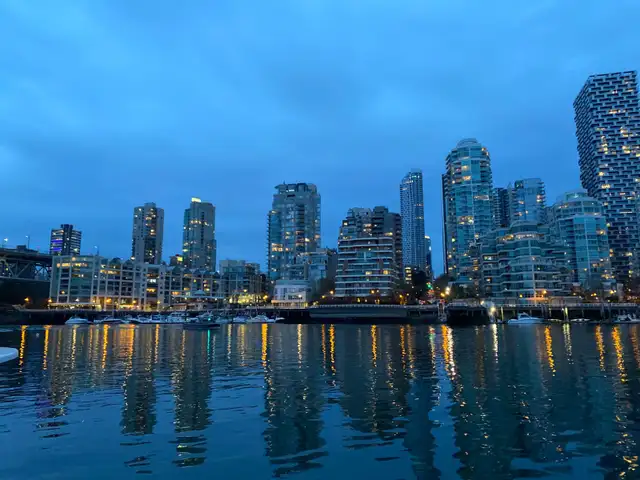 2 Bed/2bath Furnished Yaletown Vancouver Waterfront Condo in Long Term Rentals in Vancouver - Image 11