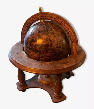 Globe terrestre vintage dans Art et objets de collection  à Laval/Rive Nord - Image 2
