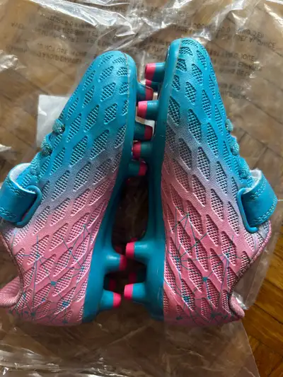 girls soccer clears ( size 8 ), View more