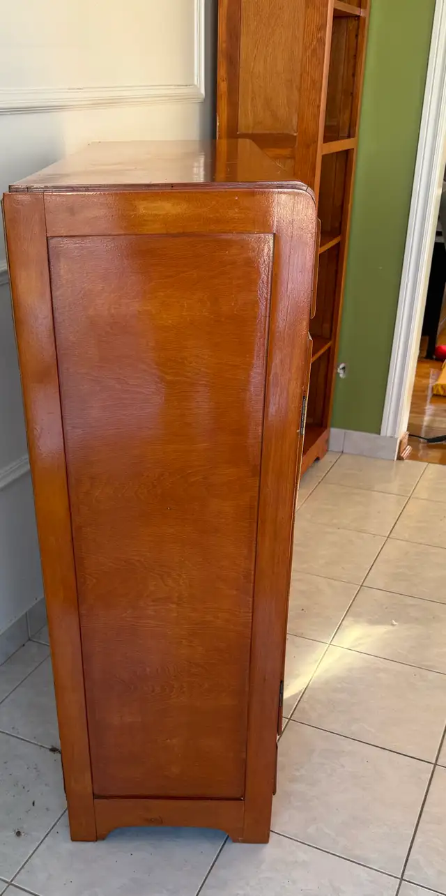 Buffet années 50 in Hutches & Display Cabinets in Longueuil / South Shore - Image 6