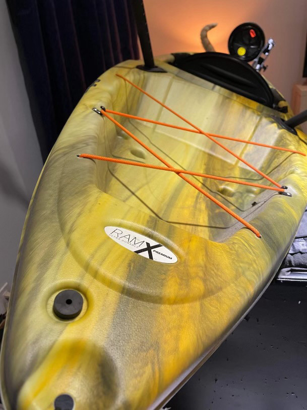 Kayak semi-récréatif à vendre neuf jamais utilisé  dans Sports nautiques  à Shawinigan - Image 2