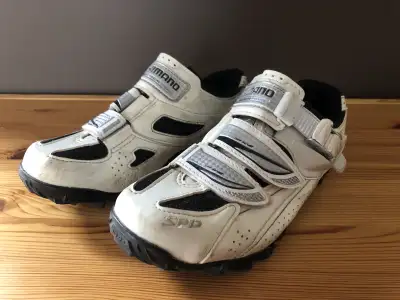 Shimano women’s MTB cycling shoes size 36, View more