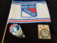 New York Rangers Helmet Puck Flag