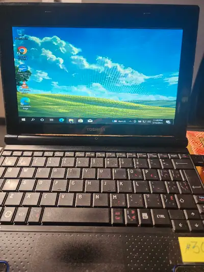 Toshiba 10" screen , View more