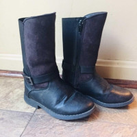OshKosh Girls Riding Style Boots $20 Size 9