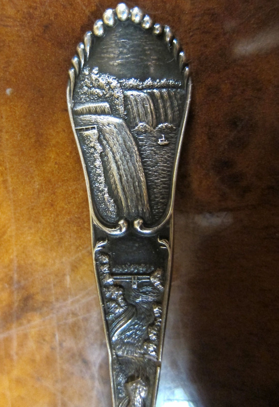 NIAGARA FALLS STERLING SILVER SPOON 6 INCHES 24 GR in Arts & Collectibles in Ottawa - Image 3