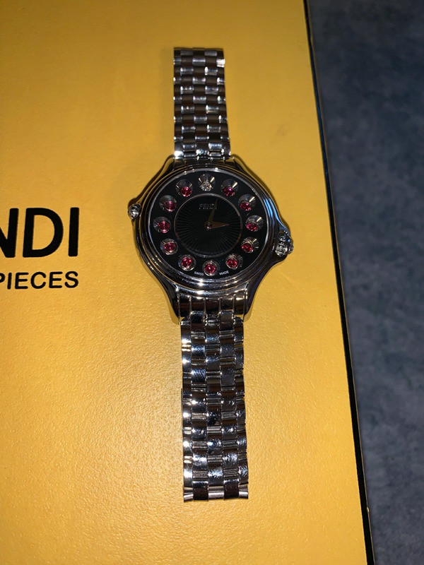 FENDI CRAZY CARATS SWISS LADIES WATCH in Jewellery & Watches in Moncton - Image 2