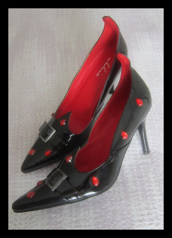 Vampiress Ladies Shoes in Costumes in Dartmouth