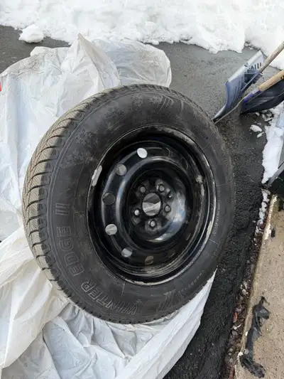 I am selling a set of barely used Winter Edge II winter tires mounted on rims, size 205/65R16 95T. T...