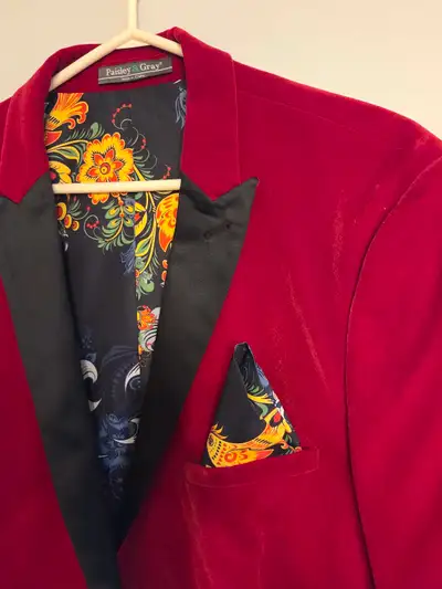 Paisley & Gray Velvet Blazer, View more