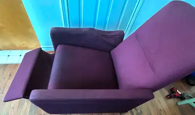 Free Ikea Recliner Chair for pick up, View more
