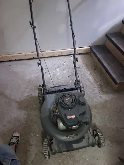 Tondeuse au gaz vendu tel quel