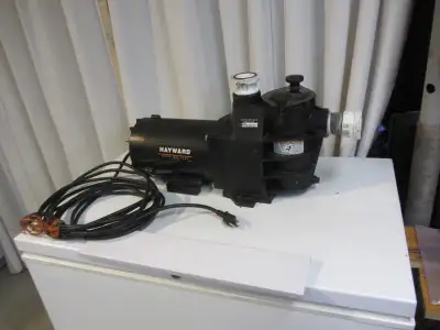 Pompe pour la piscine HAYWARD Swimming pool pump, View more