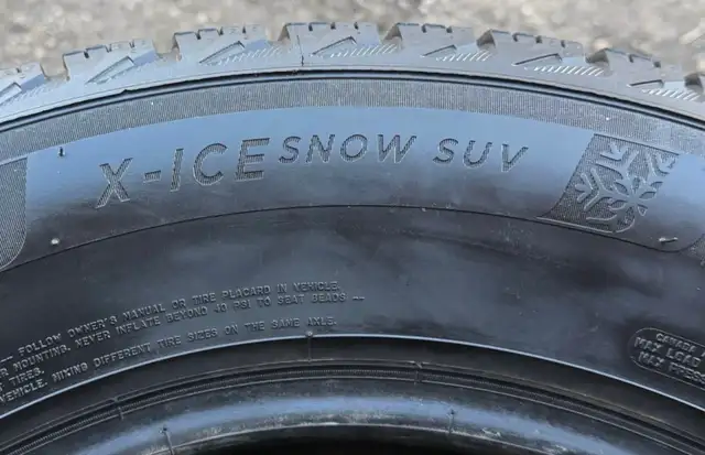  85 %+) 225/65R17 Michelin X-Ice Snow   in Tires & Rims in Mississauga / Peel Region - Image 5