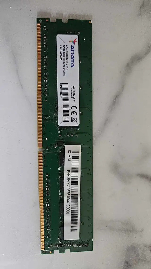 Adata DDR4 2400mhz 8gb Ram stick