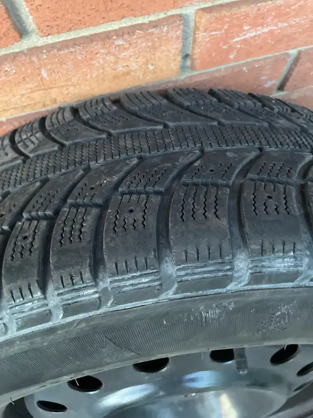 Used Winter tires and rims in Tires & Rims in Mississauga / Peel Region - Image 4