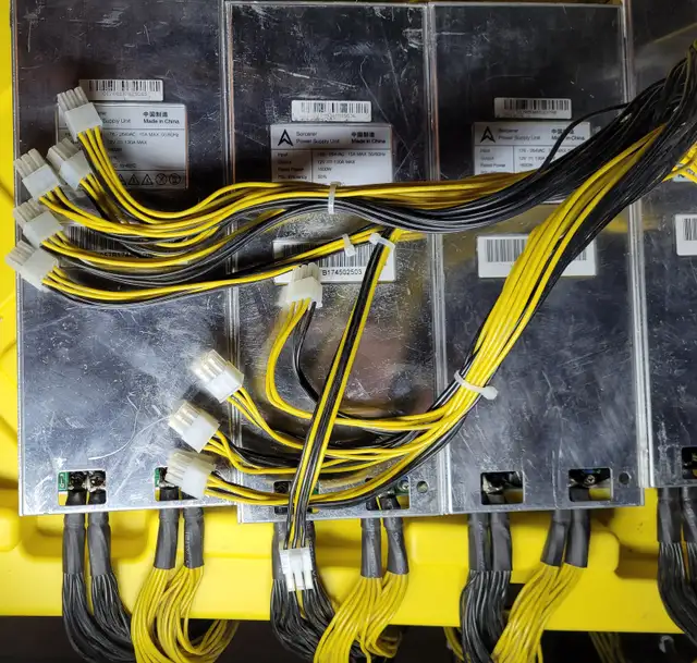 Switching Power Supply Special for BTC Mining Rigi in System Components in City of Montréal - Image 5