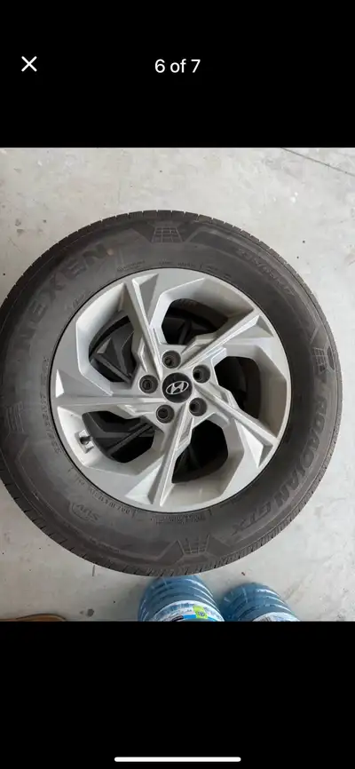 2022 Hyundai Tucson , 235/65R17 Rims and summer tires, used for only 1 summer. Please check my other...