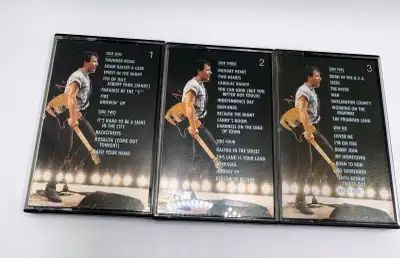 Bruce Springsteen & The E Street  Band LIVE 1975-85 ( 3 cassette, View more