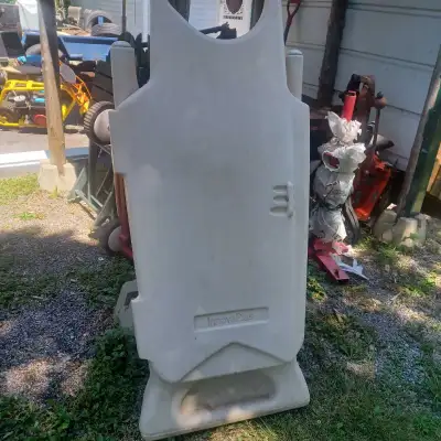 InnovaPlas above ground pool safety steps.* 1 side only missing inside ladder. *