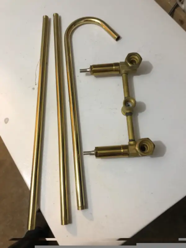 Claw tub parts. in Plumbing, Sinks, Toilets & Showers in City of Halifax - Image 4