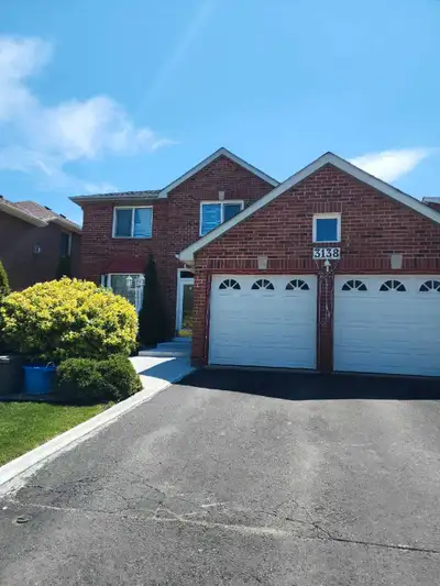 Room for Rent - Mississauga
