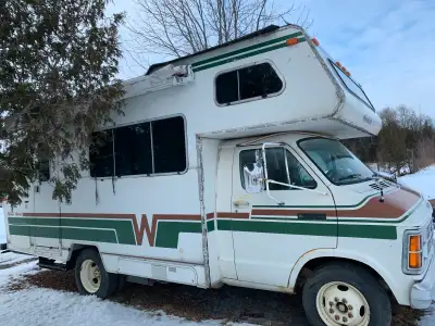 Selling a Dodge motor home that could be your next adventure companion! While it's showing its age a...