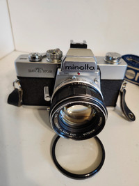 Vintage Minolta SRT 202 (CLA'd) Film Camera Kit