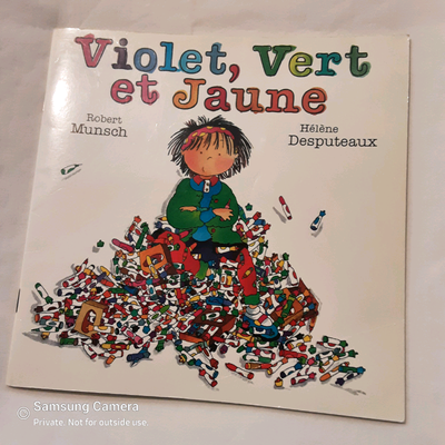 1992 Violet, Vert Et Juane Robert Munsch 1st Ed French Paperback, View more