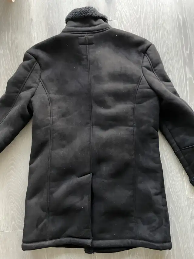 Sixth June : Black Shearling Coat / Jacket in Men's in City of Toronto - Image 4