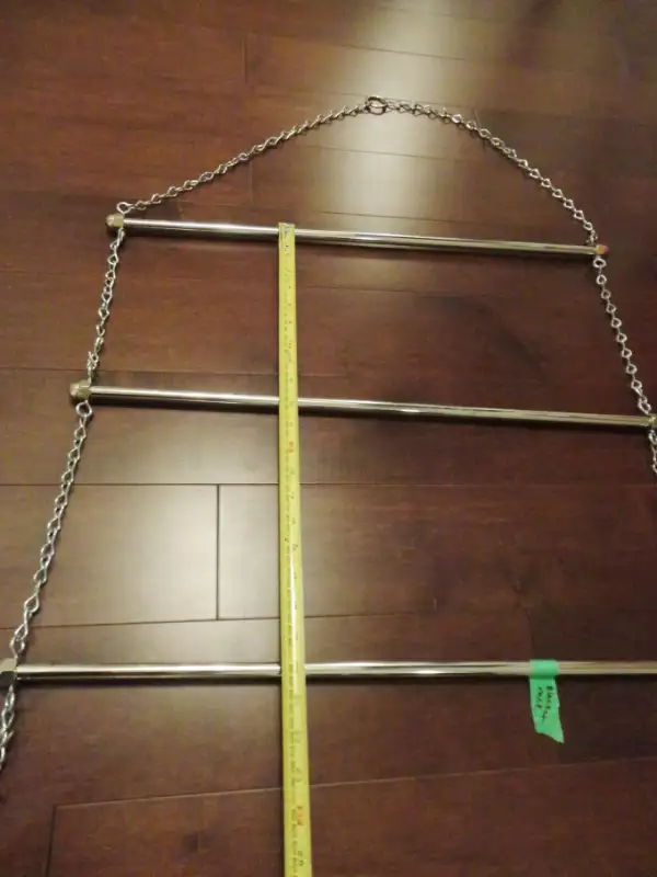 Chrome Steel 4 Rung Hanging Blanket Quilt Ladder Rack in Storage & Organization in Kitchener / Waterloo - Image 6