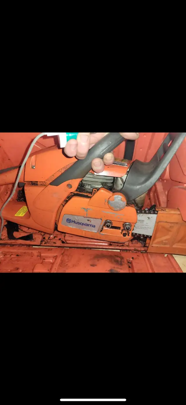 Chainsaws Husqvarna 455 rancher in Power Tools in Québec City - Image 2