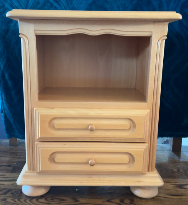 Wood Nightstand in Dressers & Wardrobes in Mississauga / Peel Region