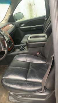 2007 - 2013 gmc Chevy leather bucket seats 
