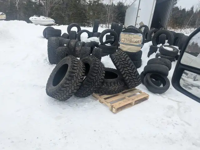 Used tires lots truck tires 15 in to 37 in in Tires & Rims in City of Halifax - Image 7