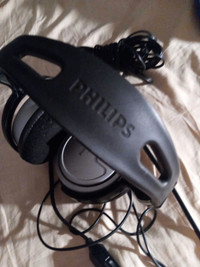 Phillips head phones