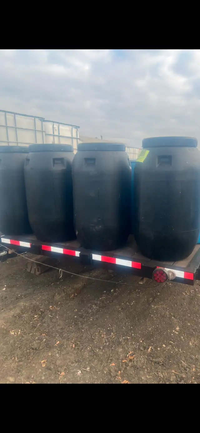 35 X Removable Lid, Food Grade, Jumbo, Plastic Barrels. $50 Each in Power Tools in Edmonton - Image 6