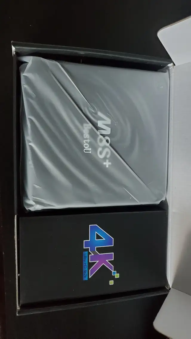 BestoU TV BOX 4K in General Electronics in Edmonton - Image 2