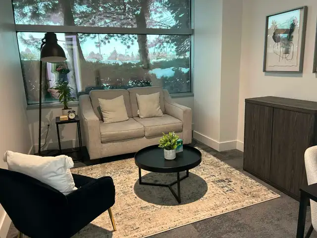Therapy Office Space For Rent - Burlington/Oakville Area in Commercial & Office Space for Rent in Oakville / Halton Region - Image 7