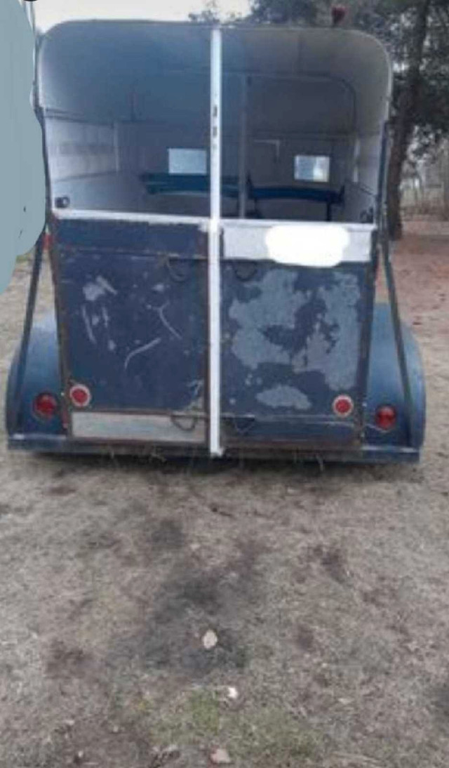 Bumper pull horse trailer for sale  in Equestrian & Livestock Accessories in Belleville - Image 2