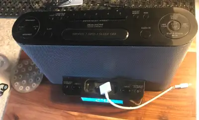 Sony ipod/iPhone dock-player, View more