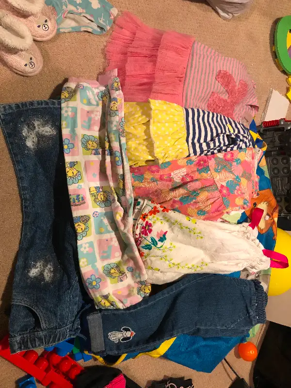 Girls clothes size 2T 24m in Clothing - 2T in Kitchener / Waterloo - Image 3