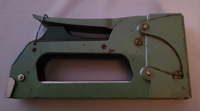 Arrow T55 staple gun522587782713200641