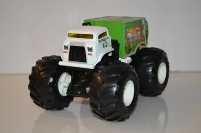 HOT WHEELS MONSTER JAM TRUCK 1:24 SCALE "WILL TRASH IT ALL", View more